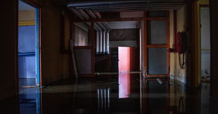 Tips To Keep Your Basement From Flooding This Winter
