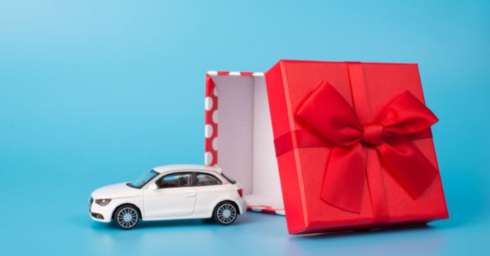 The Best Gift Ideas for the Car Lover in Your Life