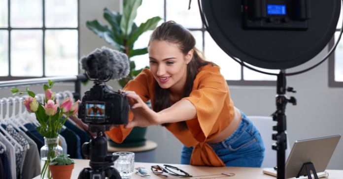 Things To Know Before Becoming a Vlogger