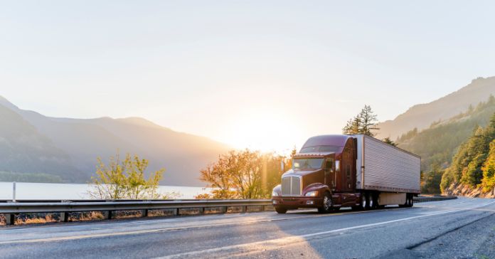 6 Things You Didn’t Know About Being a Long-Distance Trucker